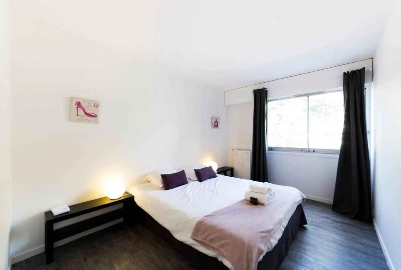 Le Parc Des Freres Lumiere Hotel Lyon