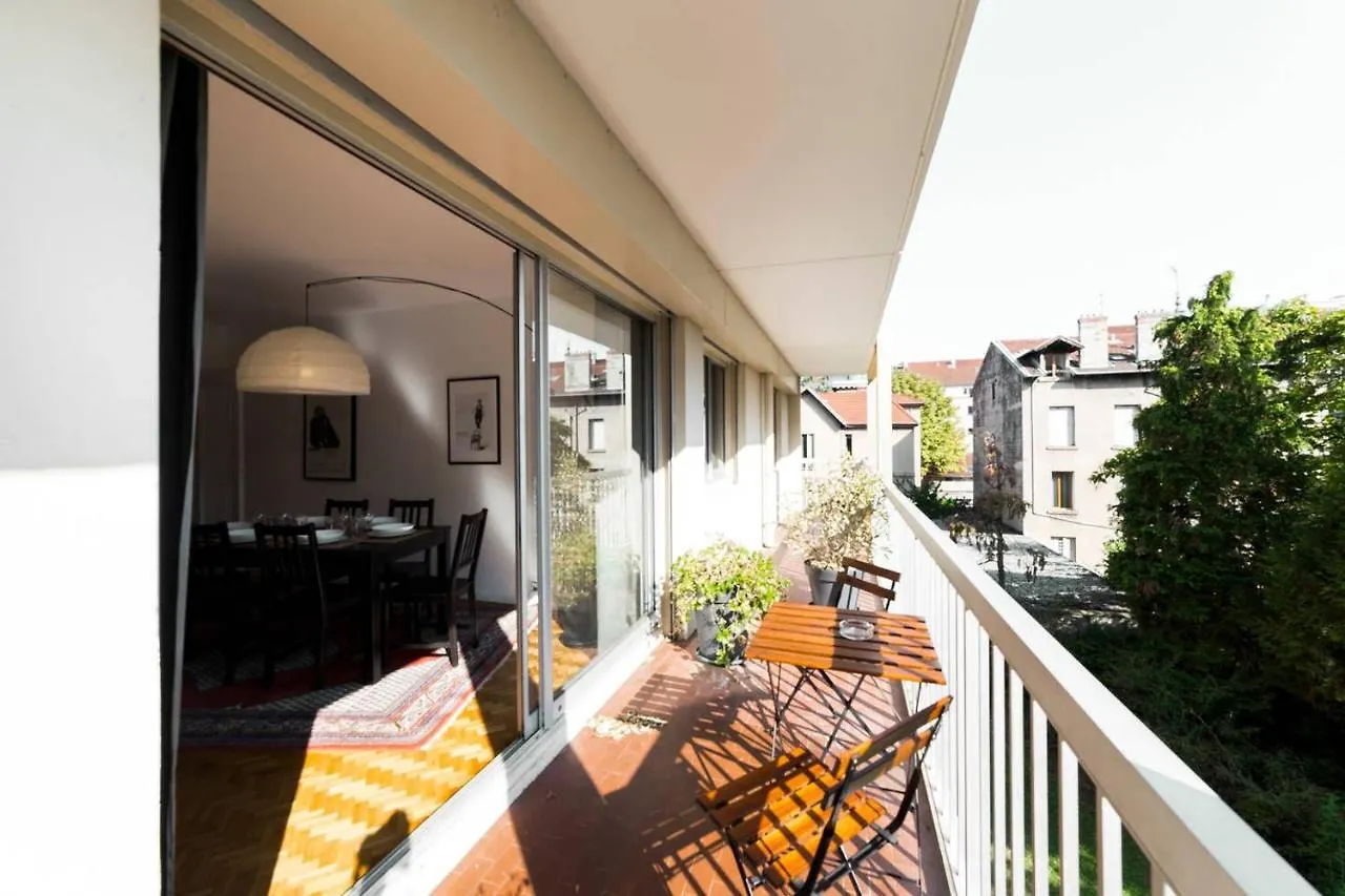 Le Parc Des Freres Lumiere Hotel Lyon France
